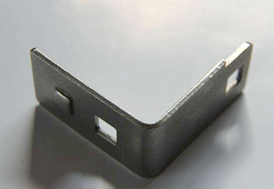 较(jiao)厚冲压件