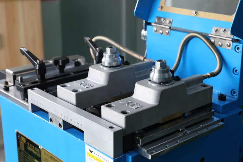 夹式送料机的缺陷与排除