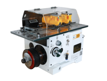 NC送料机和(he)冲床(chuang)送料机有(you)哪些不同之处?