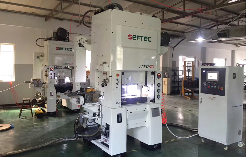 送料机保养(yang)润滑注意事项有哪些?